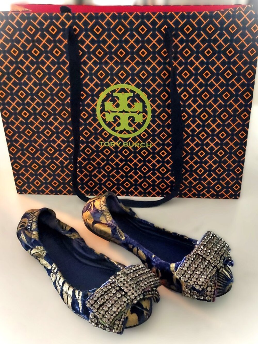 TORY BURCH Viola Rhinestone Bow Ballet Flats Sz 7.5 Gold Leather Velvet Blue